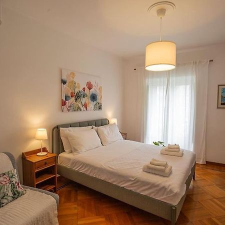 Dimora Al Colosseo, 2 Bedrooms 로마 외부 사진