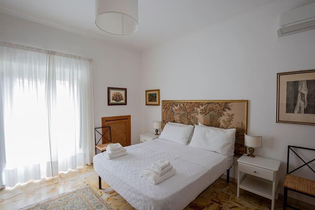 Dimora Al Colosseo, 2 Bedrooms 로마 외부 사진