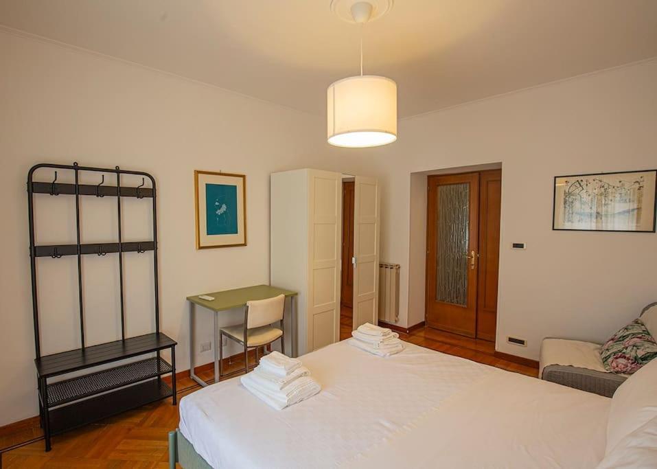 Dimora Al Colosseo, 2 Bedrooms 로마 외부 사진